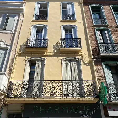 Enormous Charm T2 Historic Center Laundry Fiber Apartment
